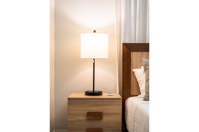 Sophisticated 1BR in the City│WeHost