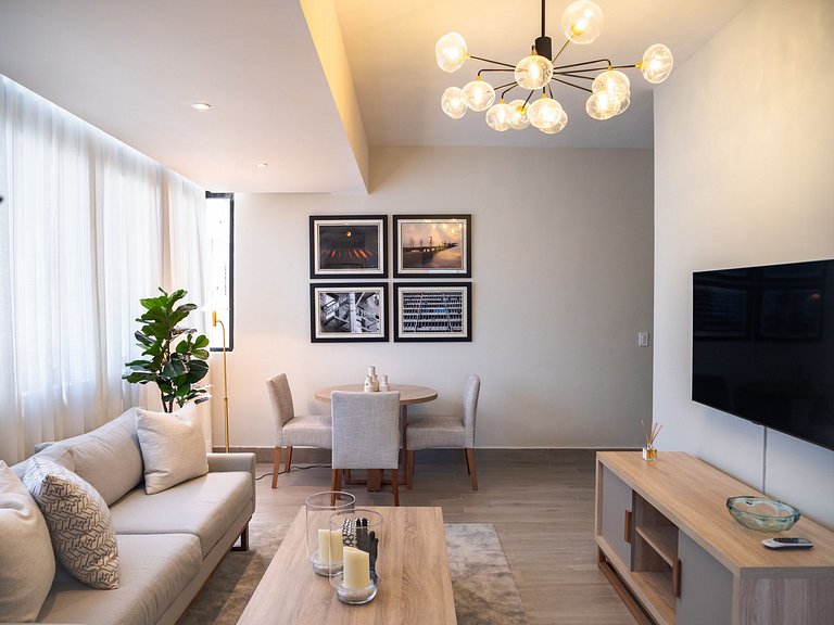 Sophisticated 1BR in the City│WeHost