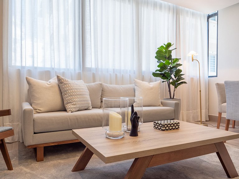 Sophisticated 1BR in the City│WeHost