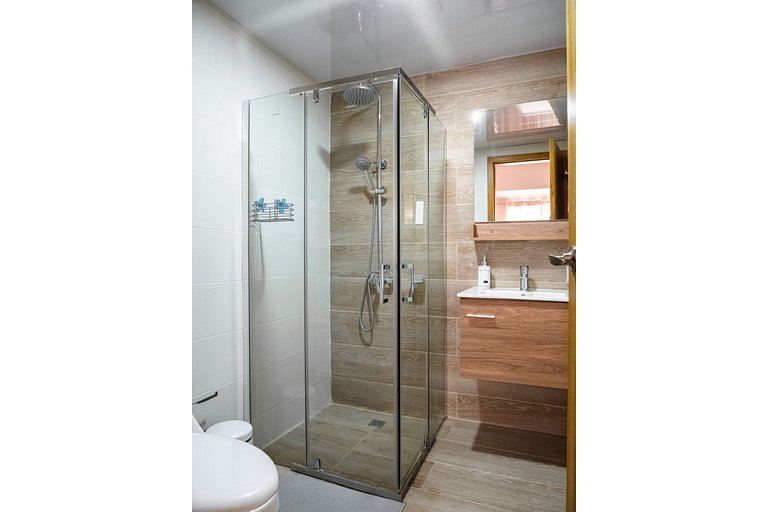 One Bedroom Apt in Quiet Area │ WeHost