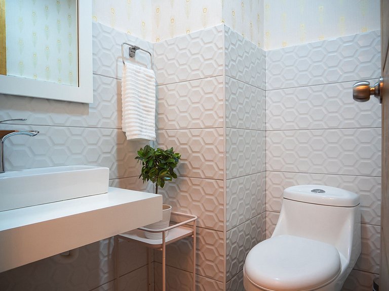 Charming and Relaxing 1BR Apartment│WeHost