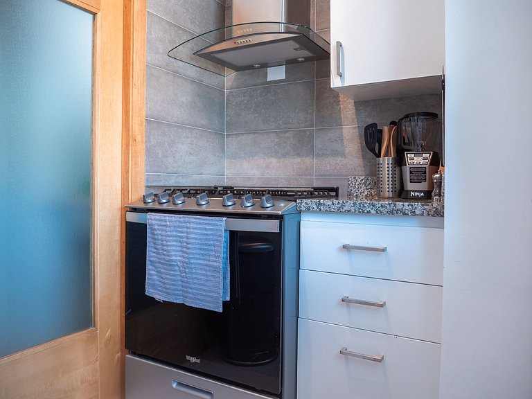 Charming and Relaxing 1BR Apartment│WeHost