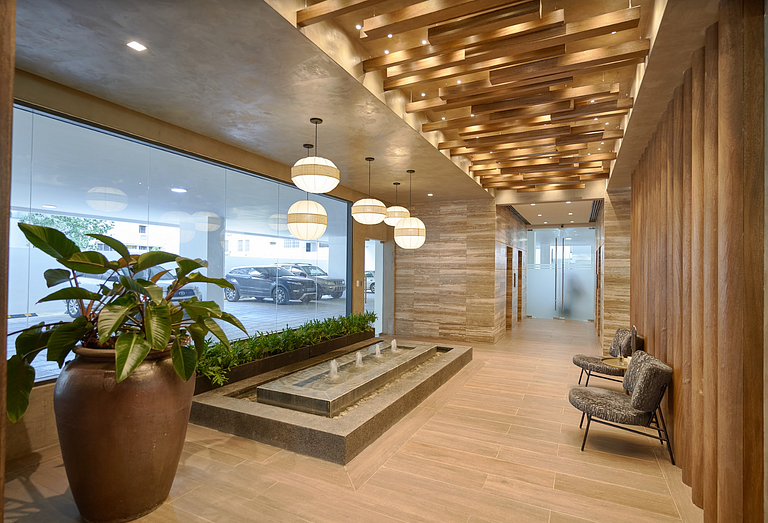 Luxurious Designer 1 BR Apt│WeHost