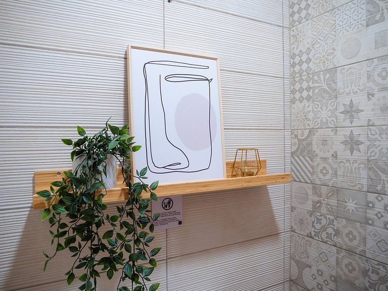 Stylish Mid Century 1BR Apartment │ WeHost