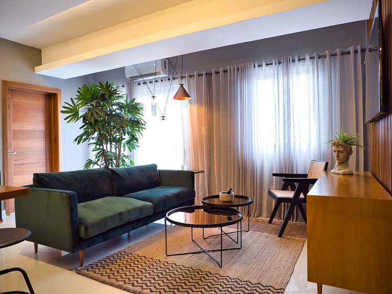 Stylish Mid Century 1BR Apartment │ WeHost