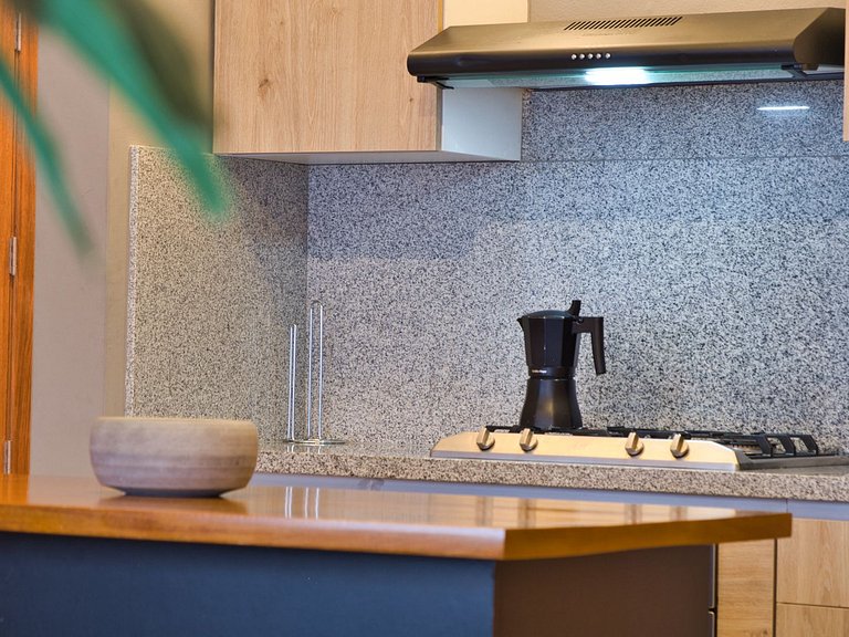 Stylish Mid Century 1BR Apartment │ WeHost