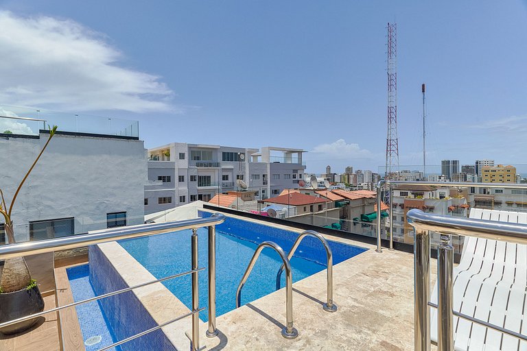 Industrial Style 1BR in the City│WeHost