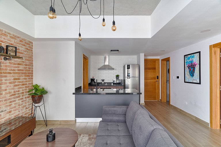 Industrial Style 1BR in the City│WeHost