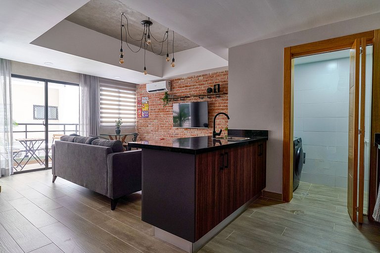 Industrial Style 1BR in the City│WeHost