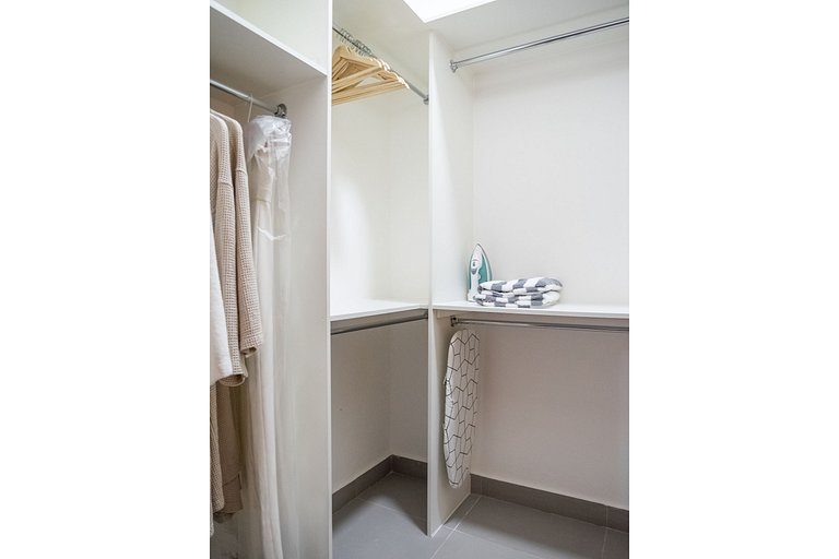 Chic & Stylish 2 BR Apt│WeHost