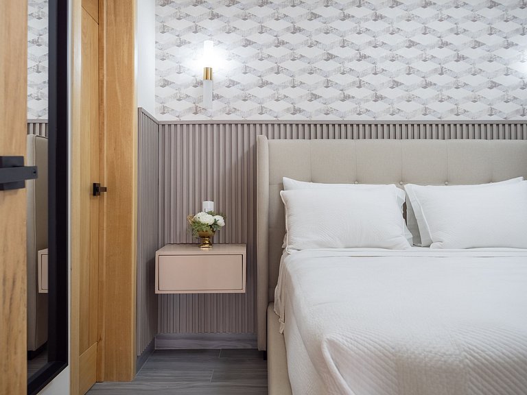 REFA Naco - 4A · Contemporary 1BR Centric-WeHost