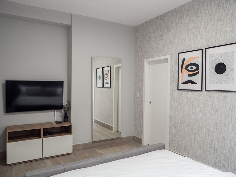 AMG Life - 7B · Large City Central 2BR -WeHostDR