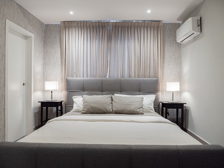 AMG Life - 7B · Large City Central 2BR -WeHostDR