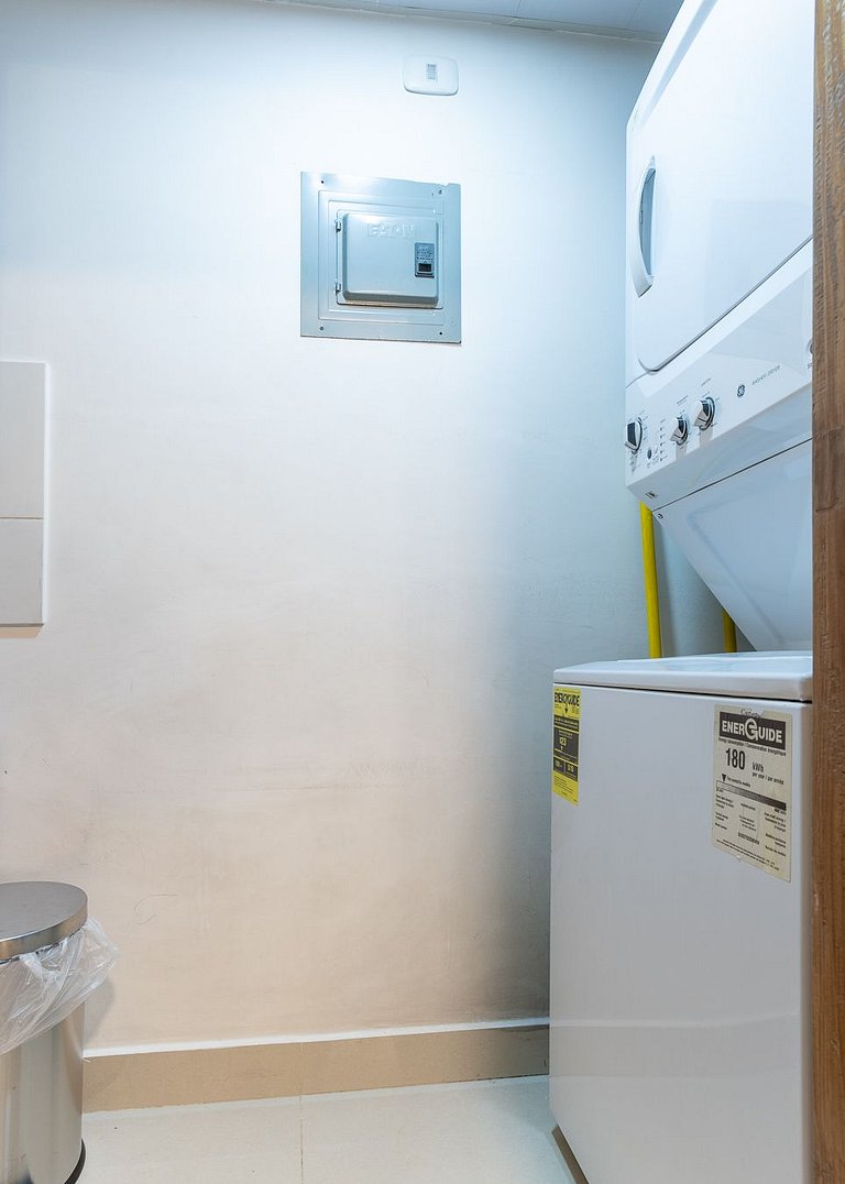 Sky 01 Tower - E3 · Calm Renovated 1BR - WeHost