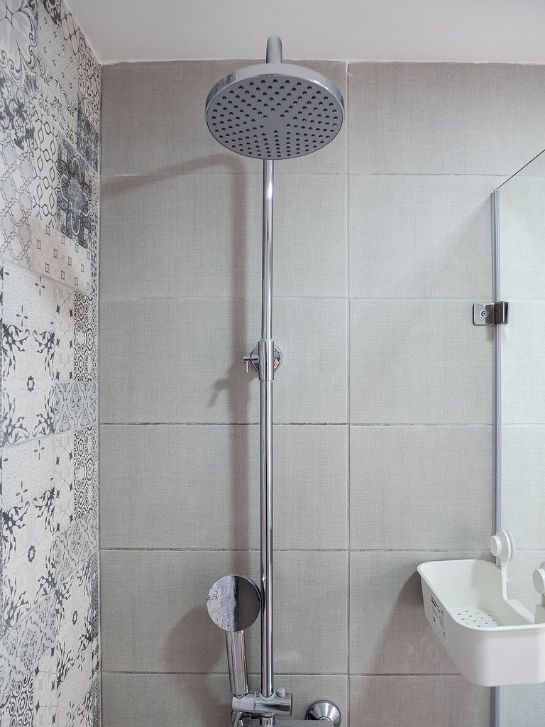 Bright 1BR City Apt - WeHost DR