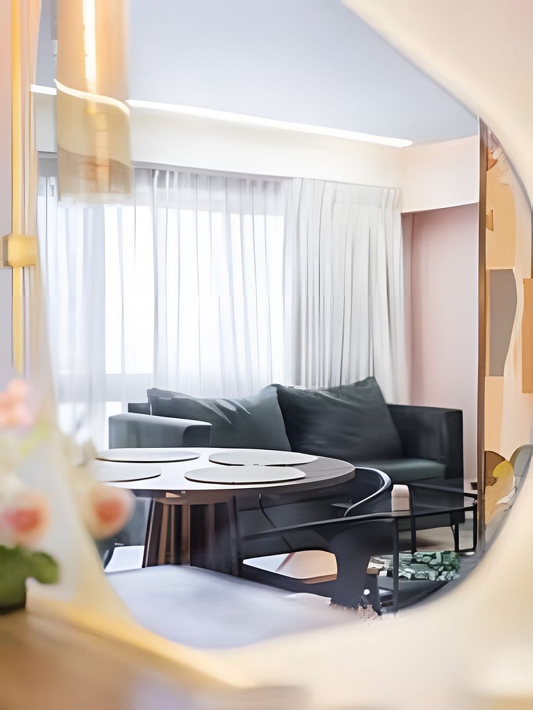 Modern Oasis 1BR - WeHost DR