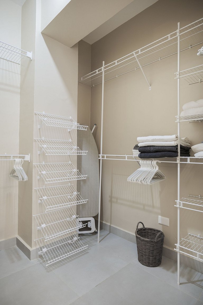 Modern Oasis 1BR - WeHost DR